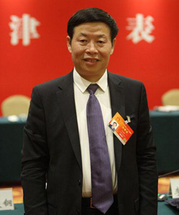 全國(guó)人大代表、天津市工業(yè)和信息化委員會(huì)主任李朝興
