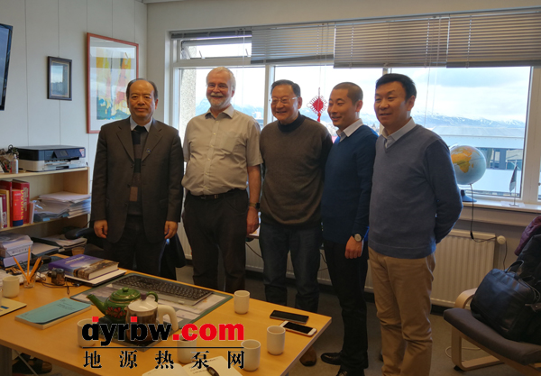 侯濤董事長一行拜會雷克雅未克大學(xué)保羅教授